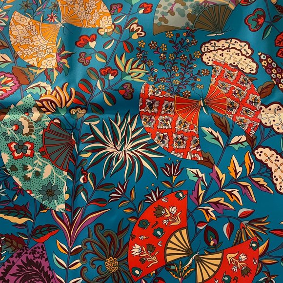 Hermes Scarf - Never Worn - Picture 4 of 15